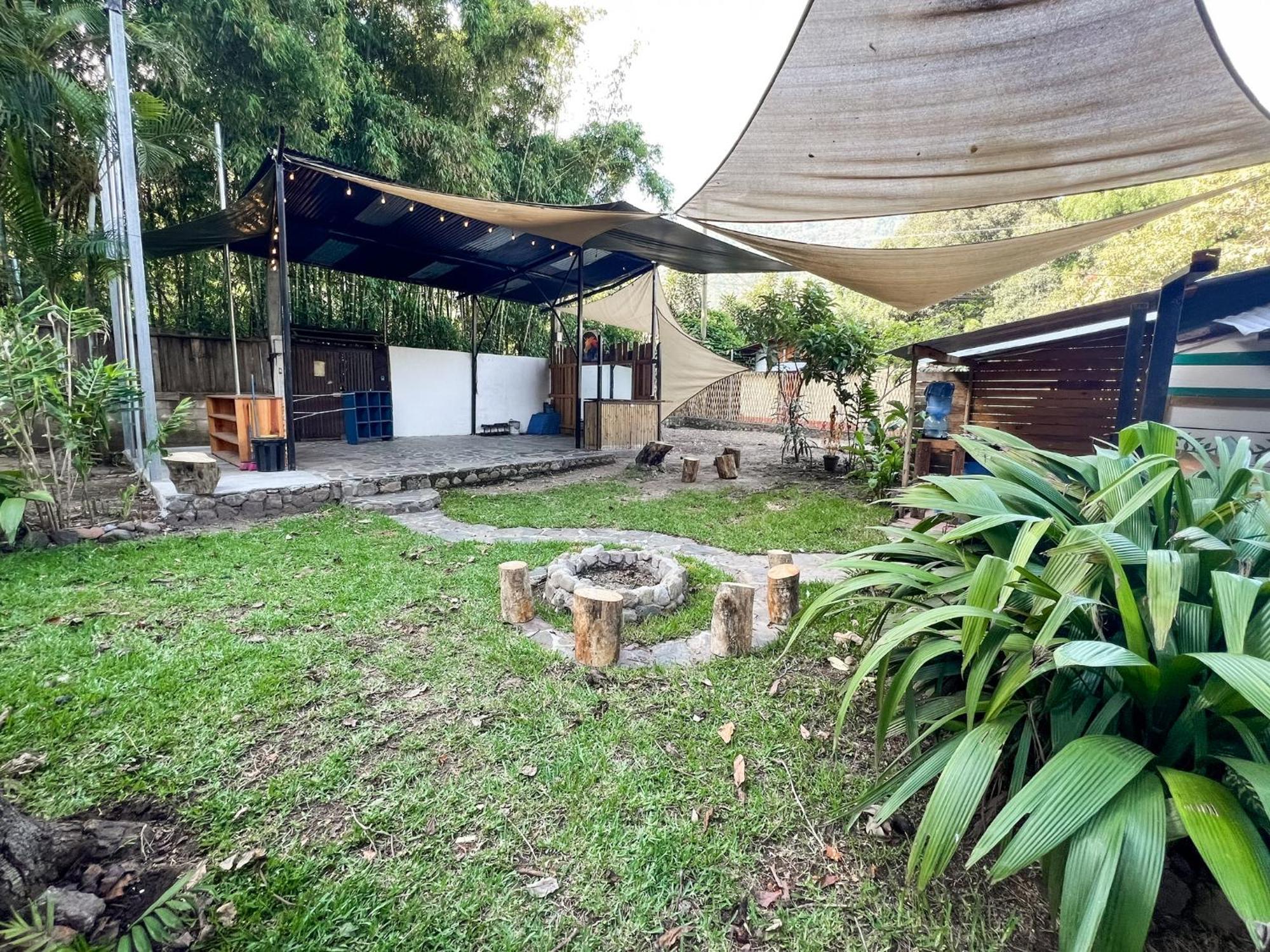 Unicorn Reborn - Peaceful Rentals San Marcos La Laguna Exterior foto